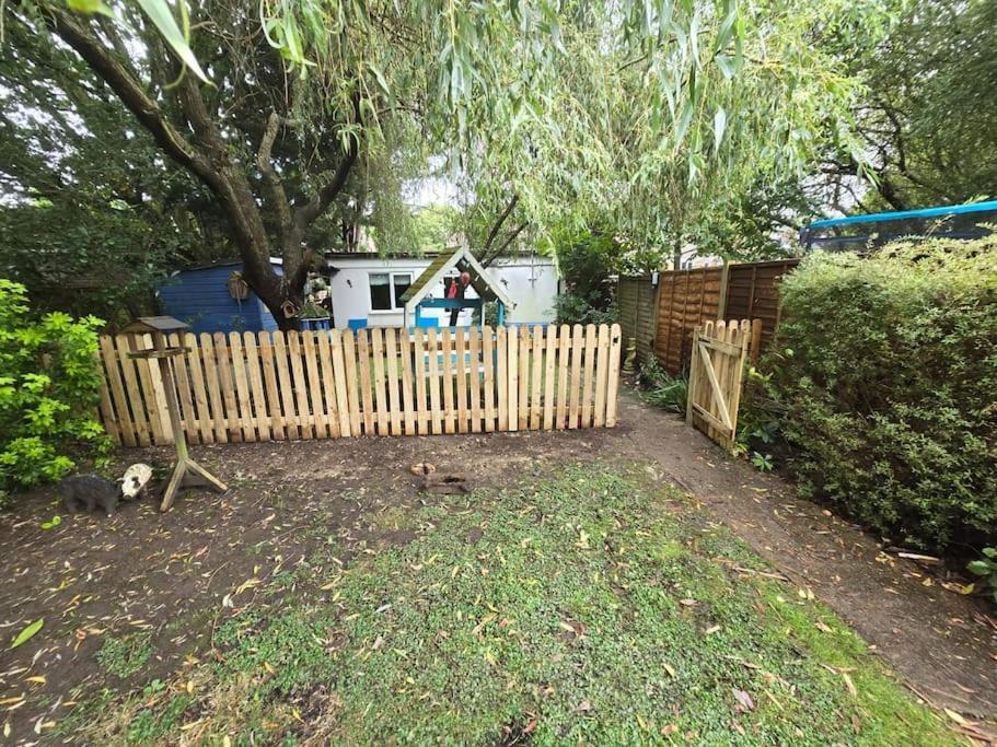The Studio, Ascot Winkfield Exterior photo